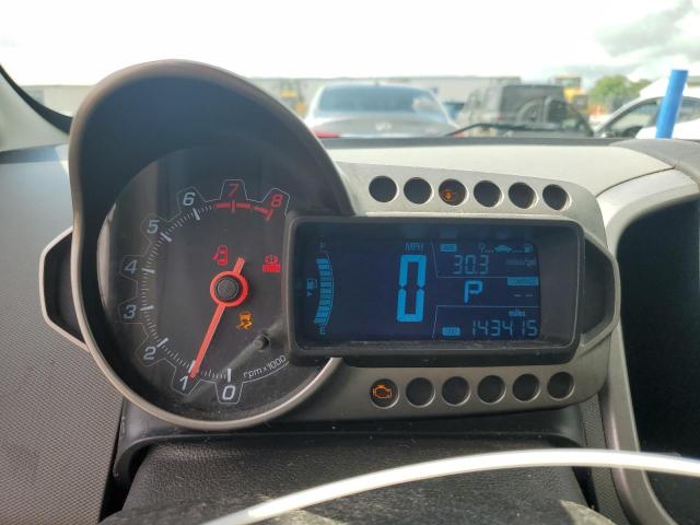 1G1JA6SG9G4172215 - 2016 CHEVROLET SONIC LS WHITE photo 9