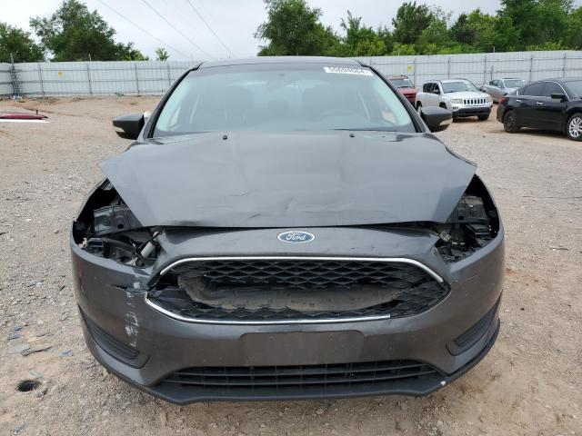 1FADP3F29HL303527 - 2017 FORD FOCUS SE CHARCOAL photo 5