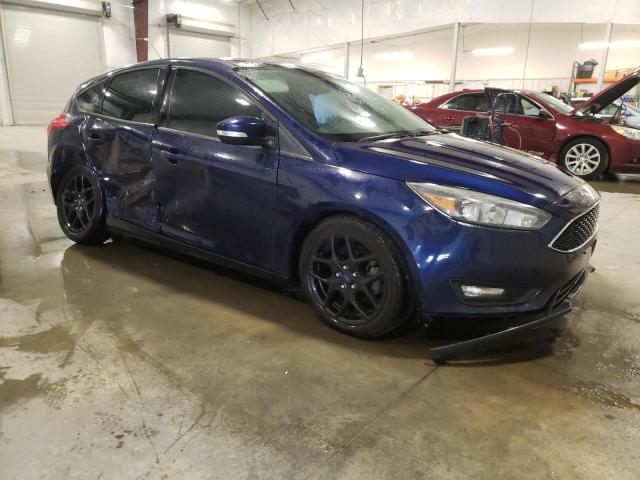 1FADP3K20GL273709 - 2016 FORD FOCUS SE BLUE photo 4