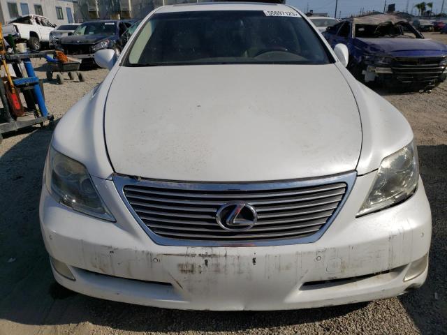 JTHGL46F775014871 - 2007 LEXUS LS 460L WHITE photo 5