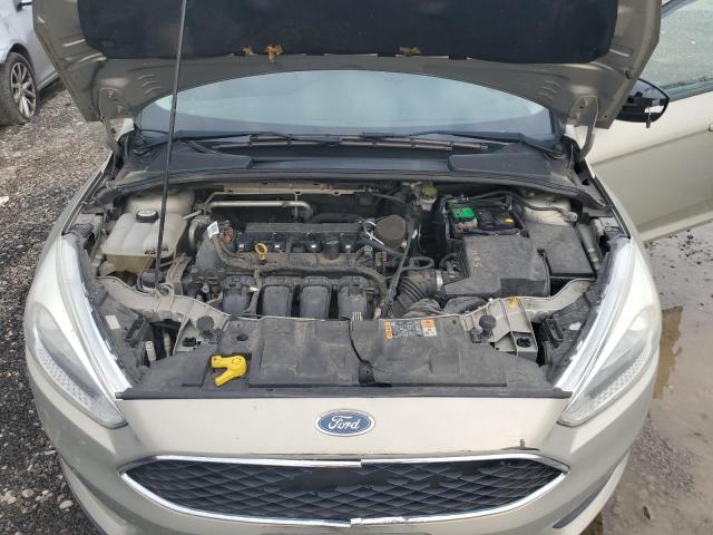 1FADP3F27FL263090 - 2015 FORD FOCUS SE GOLD photo 11