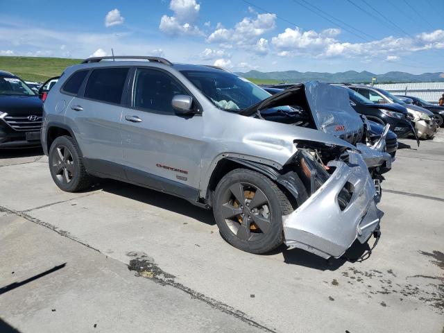 1C4PJMCB2GW249987 - 2016 JEEP CHEROKEE LATITUDE SILVER photo 4