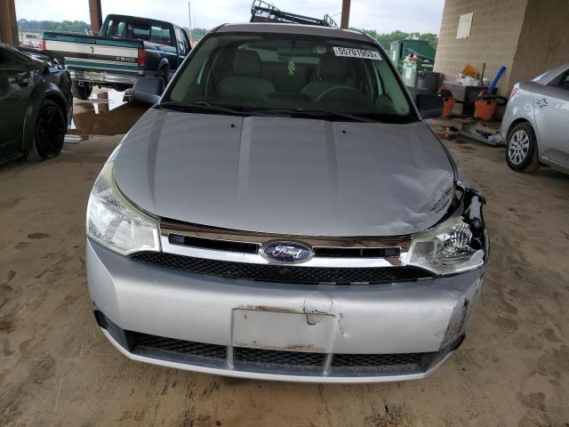 1FAHP34N18W171201 - 2008 FORD FOCUS S/SE SILVER photo 5