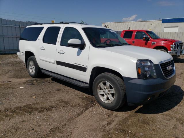 1GKFK163X7J179121 - 2007 GMC YUKON XL K1500 WHITE photo 4