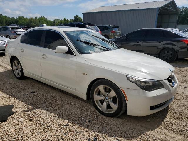 WBANU53558CT13745 - 2008 BMW 528 I WHITE photo 4