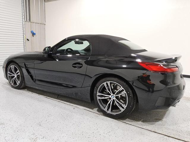 WBAHF3C03SWY44285 - 2025 BMW Z4 SDRIVE30I BLACK photo 2