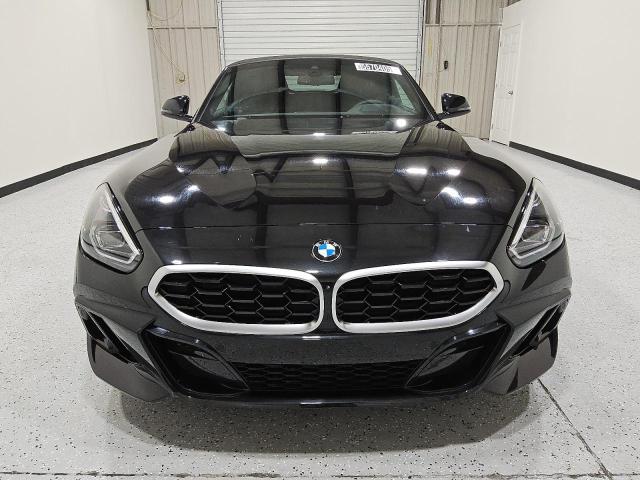WBAHF3C03SWY44285 - 2025 BMW Z4 SDRIVE30I BLACK photo 5