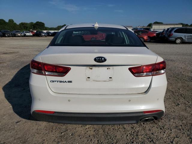 KNAGT4L31J5235527 - 2018 KIA OPTIMA LX WHITE photo 6