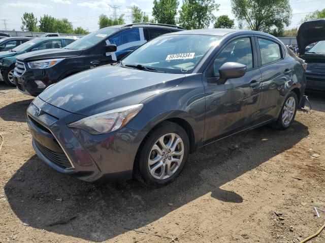 3MYDLBZV5GY138007 - 2016 TOYOTA SCION IA GRAY photo 1