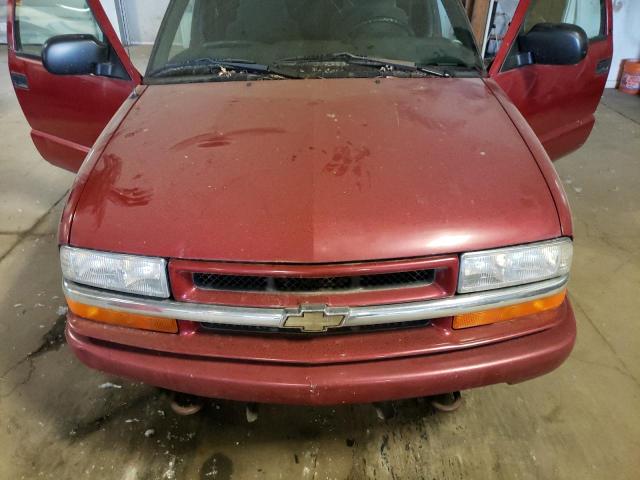 1GNCT18W5XK213258 - 1999 CHEVROLET BLAZER RED photo 12