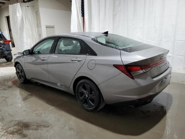 KMHLM4AG7NU283948 - 2022 HYUNDAI ELANTRA SEL SILVER photo 2