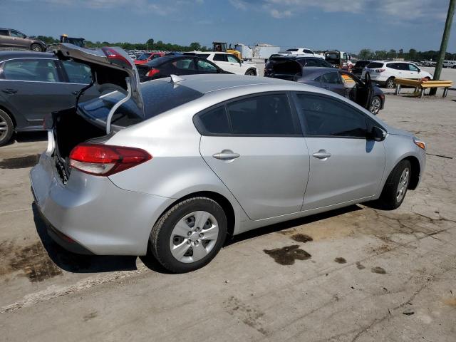 3KPFK4A73JE246847 - 2018 KIA FORTE LX SILVER photo 3