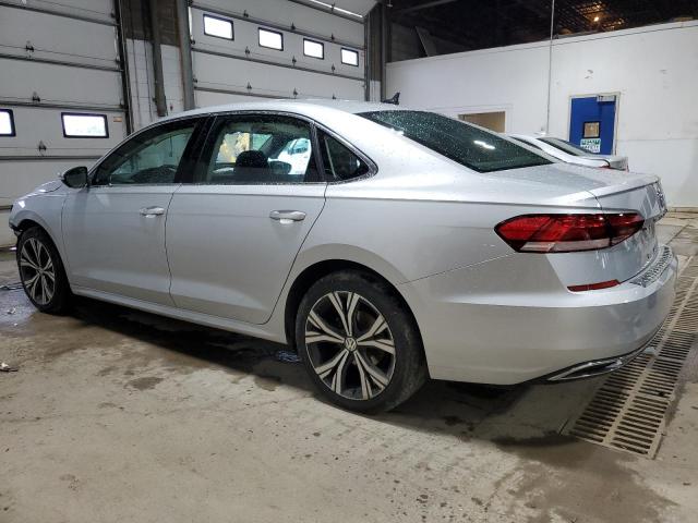 1VWSA7A31MC012621 - 2021 VOLKSWAGEN PASSAT SE SILVER photo 2