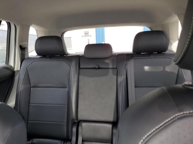 3VV2B7AX9MM084945 - 2021 VOLKSWAGEN TIGUAN SE Blanc photo 10