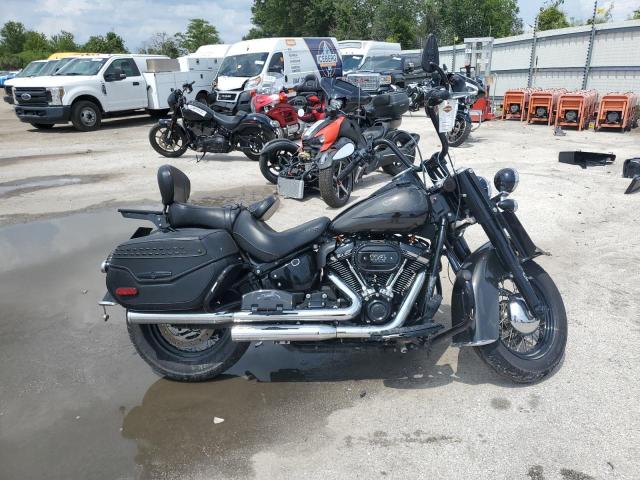 2019 HARLEY-DAVIDSON FLHCS, null