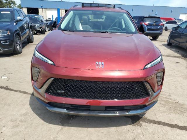 LRBFZPE43RD014743 - 2024 BUICK ENVISION ESSENCE Kırmızı fotoğraf 5