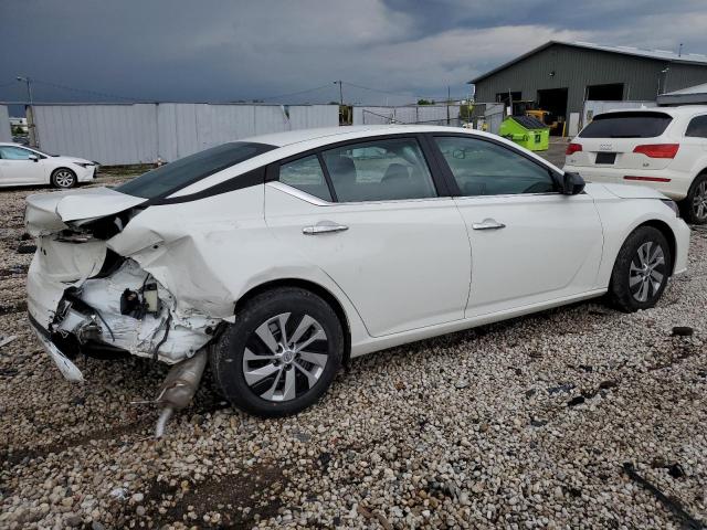 1N4BL4BVXRN365954 - 2024 NISSAN ALTIMA S WHITE photo 3