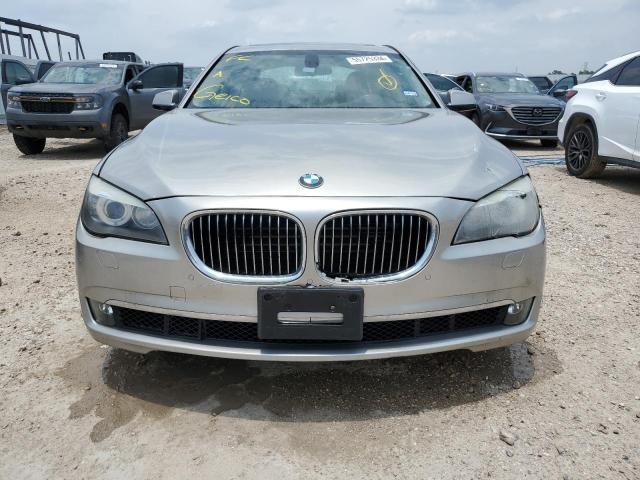 WBAKB8C56BCY64770 - 2011 BMW 750 LI SILVER photo 5