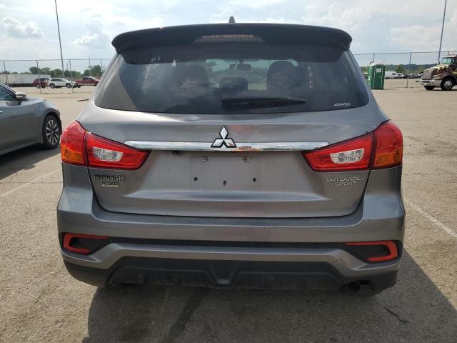 JA4AR3AU3JU003881 - 2018 MITSUBISHI OUTLANDER ES GRAY photo 6