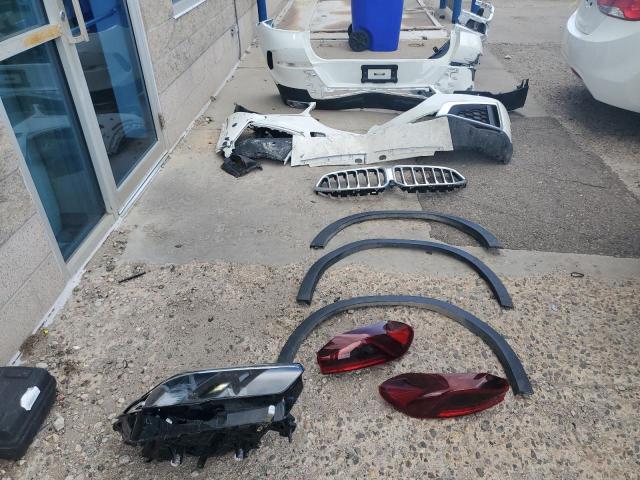 5UXCY6C04N9M15943 - 2022 BMW X6 XDRIVE40I WHITE photo 13