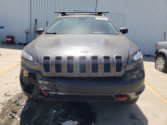1C4PJMBS1HW565478 - 2017 JEEP CHEROKEE TRAILHAWK CHARCOAL photo 5