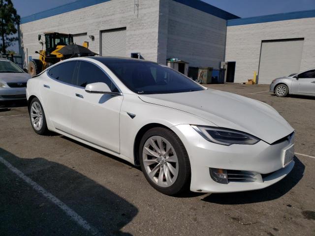 5YJSA1E23LF360679 - 2020 TESLA MODEL S Սպիտակ լուսանկար 4