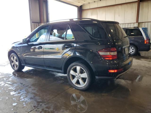 4JGBB8GB4BA634476 - 2011 MERCEDES-BENZ ML 350 4MATIC BLACK photo 2