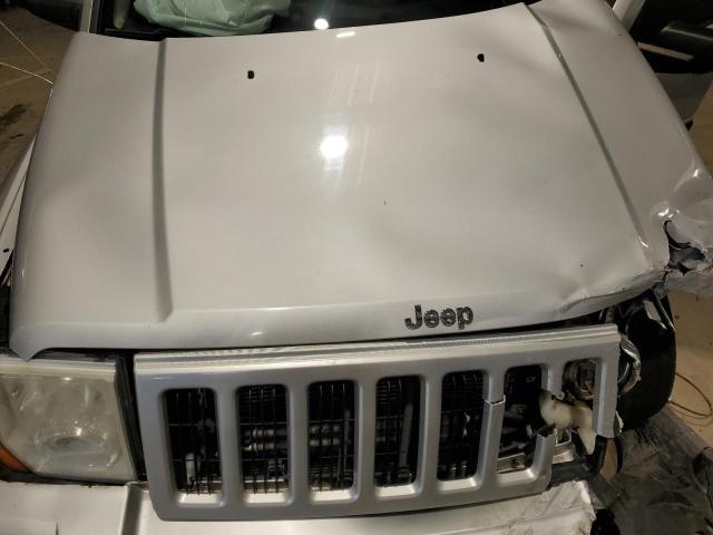 1J8HG48N36C123247 - 2006 JEEP COMMANDER 银色 照片 11