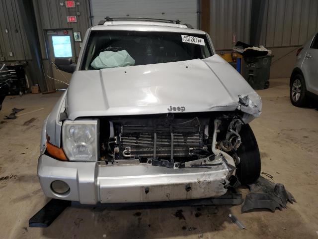 1J8HG48N36C123247 - 2006 JEEP COMMANDER 银色 照片 5