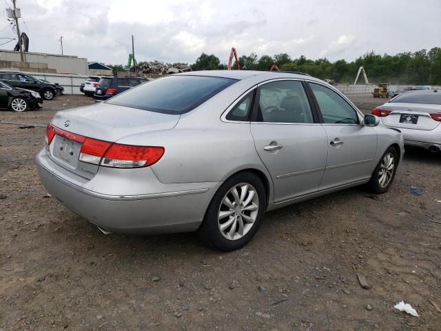 KMHFC46F26A108199 - 2006 HYUNDAI AZERA SE SILVER photo 3