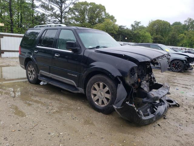 5LMFU28R24LJ29044 - 2004 LINCOLN NAVIGATOR BLACK photo 4