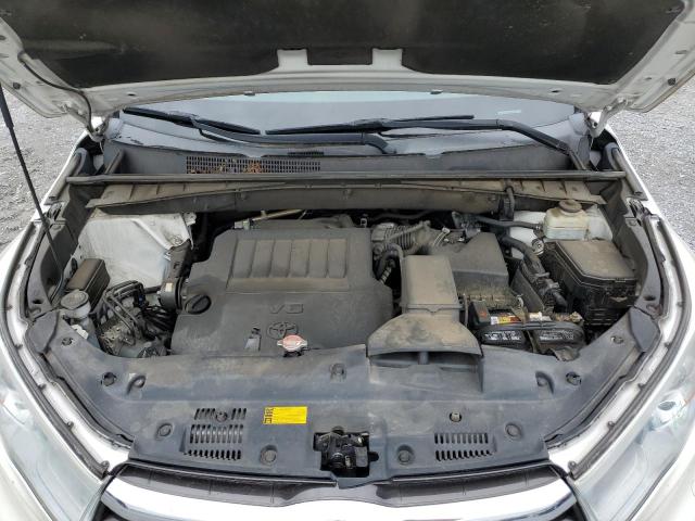 5TDJKRFH5GS312841 - 2016 TOYOTA HIGHLANDER XLE WHITE photo 12