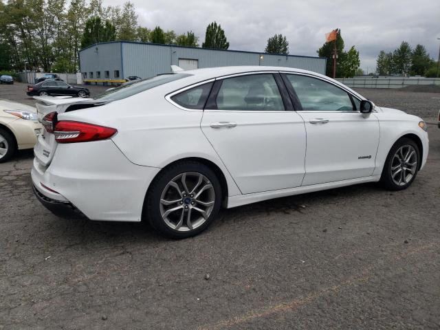 3FA6P0RU5KR105041 - 2019 FORD FUSION TITANIUM WHITE photo 3