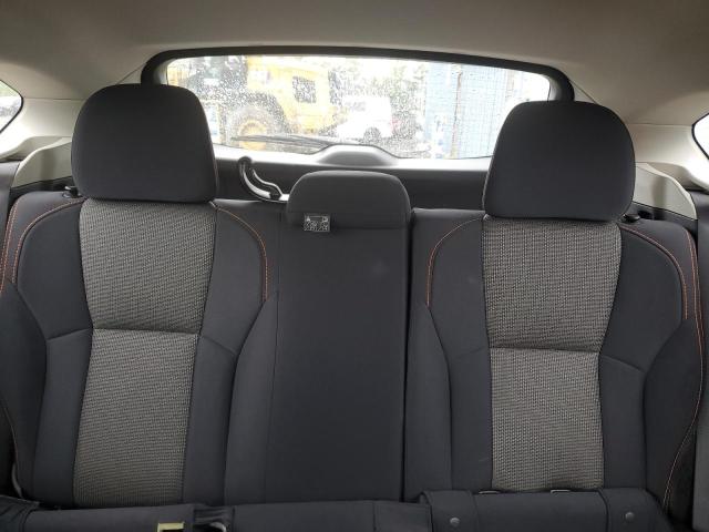 JF2GTABC5JH315786 - 2018 SUBARU CROSSTREK PREMIUM Noir photo 10