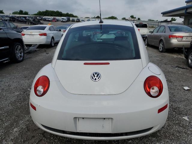 3VWPW3AG0AM023378 - 2010 VOLKSWAGEN NEW BEETLE WHITE photo 6