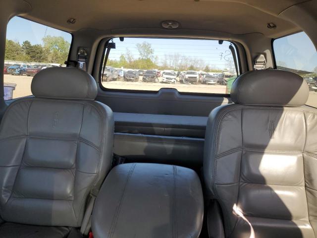 5LMFU28R61LJ24800 - 2001 LINCOLN NAVIGATOR BLACK photo 10