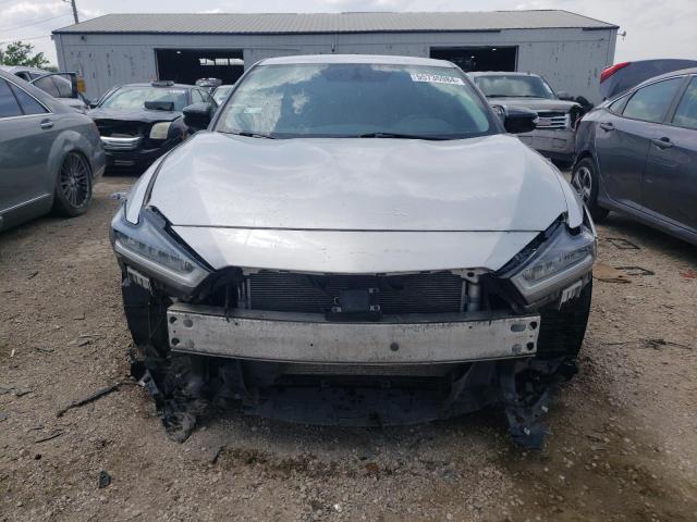 1N4AA6AV1KC361209 - 2019 NISSAN MAXIMA S Silber Foto 5