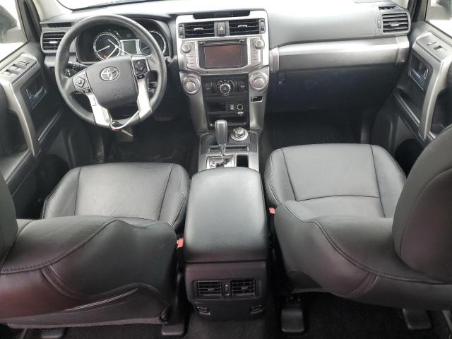 JTEBU5JR9J5526960 - 2018 TOYOTA 4RUNNER SR5/SR5 PREMIUM 银色 照片 8