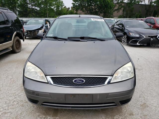 1FAHP34N97W324406 - 2007 FORD FOCUS ZX4 GRAY photo 5