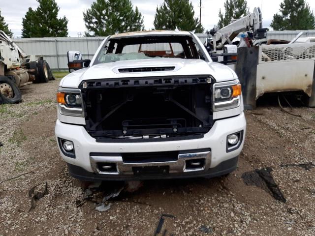 1GT42WEY9KF226356 - 2019 GMC SIERRA K3500 DENALI WHITE photo 5