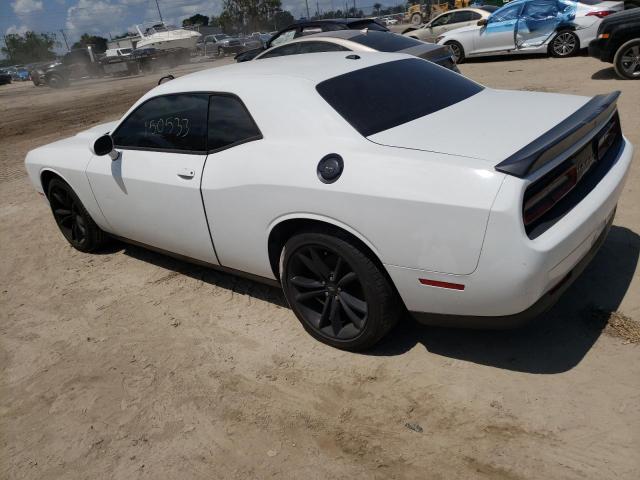 2C3CDZAG5JH172544 - 2018 DODGE CHALLENGER SXT WHITE photo 2