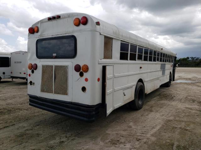 4DRBJAANX3A957154 - 2003 IC CORPORATION 3000 白色 照片 4