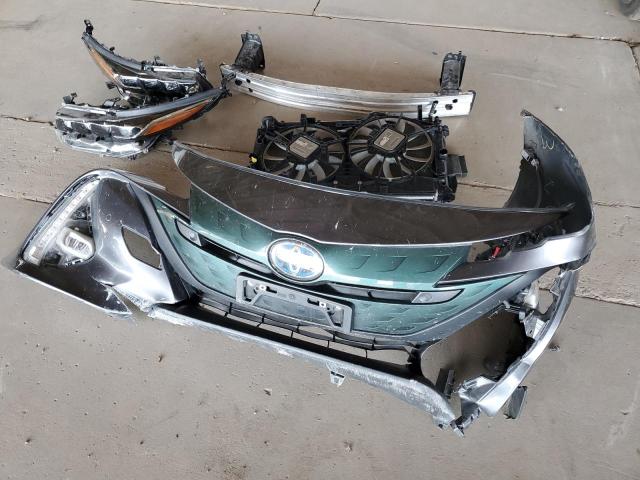 JTDKARFP2H3042095 - 2017 TOYOTA PRIUS PRIM ნაცრისფერი ფოტო 12