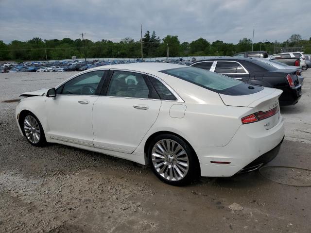 3LN6L2JK2DR801267 - 2013 LINCOLN MKZ WHITE photo 2