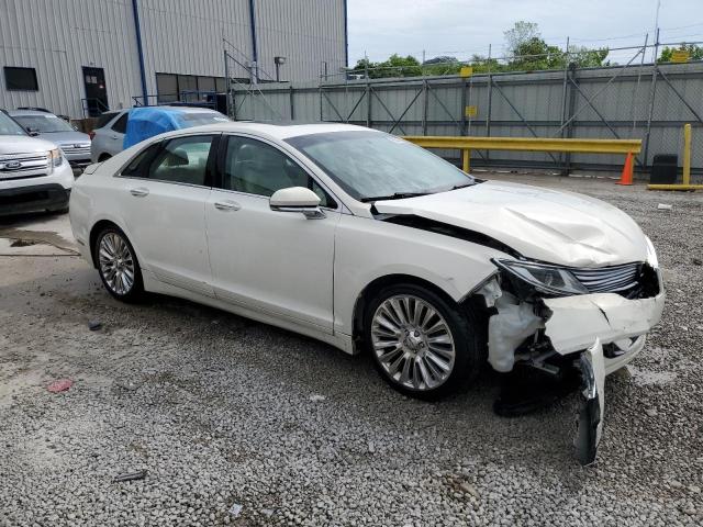 3LN6L2JK2DR801267 - 2013 LINCOLN MKZ WHITE photo 4