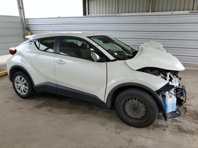 JTNKHMBX8L1077938 - 2020 TOYOTA C-HR XLE WHITE photo 4