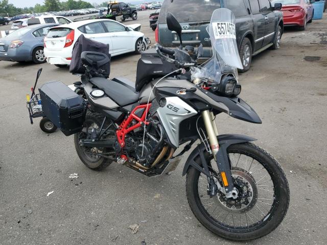 WB10B1703HZ597090 - 2017 BMW F800 GS GRAY photo 1