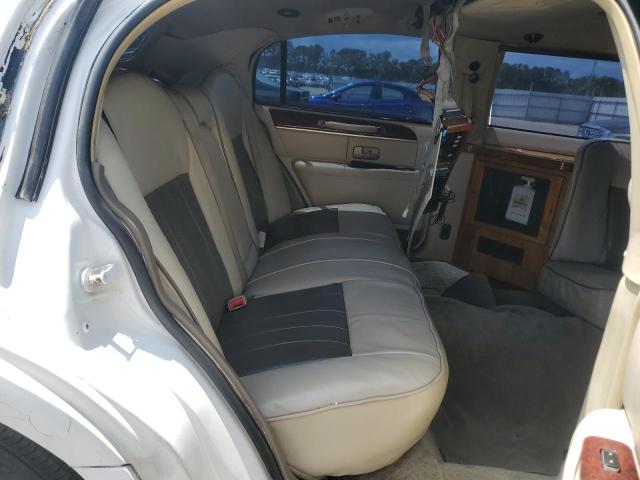 1L1FM81W43Y635418 - 2003 LINCOLN TOWN CAR EXECUTIVE Weiß Foto 10