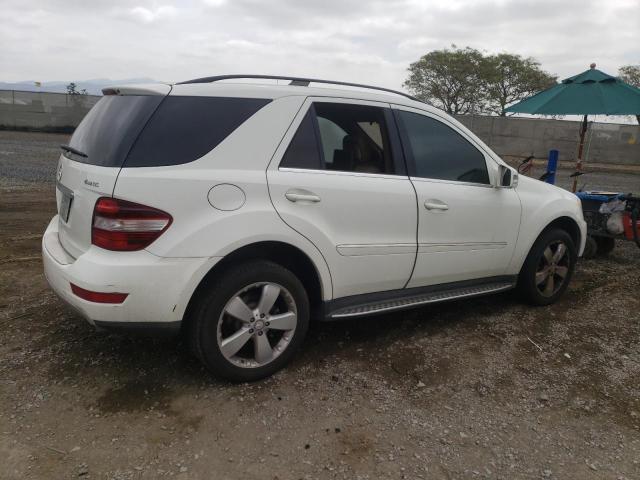 4JGBB8GB4BA745822 - 2011 MERCEDES-BENZ ML 350 4MATIC WHITE photo 3