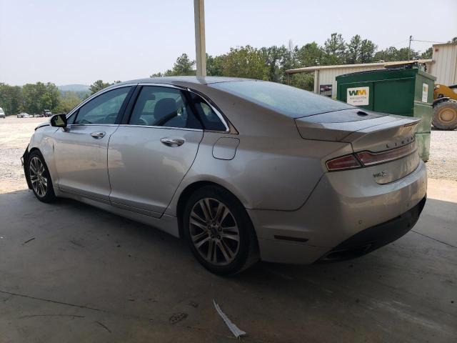 3LN6L2G99FR616771 - 2015 LINCOLN MKZ SILVER photo 2